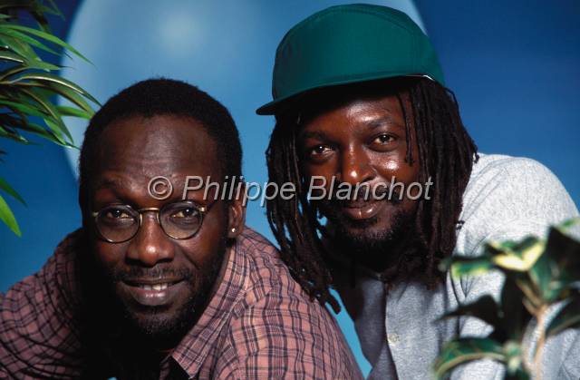 toure kunda.JPG - Ismaïla et Sixu Tidiane TouréTouré Kunda (Sénégal), formation de musique africaine